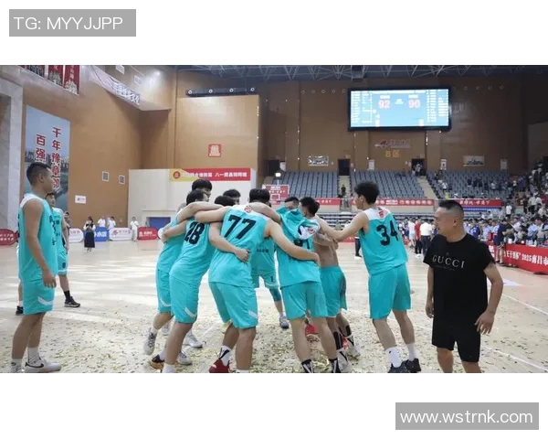 上海篮球队在欧锦赛中的拼搏历程与荣耀时刻全景回顾