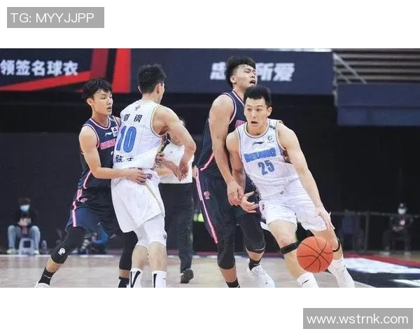 广州篮球队与北京篮球队赛后分析实力对比与战术探讨 广州篮球队与北京篮球队赛后分析实力对比与战术探讨